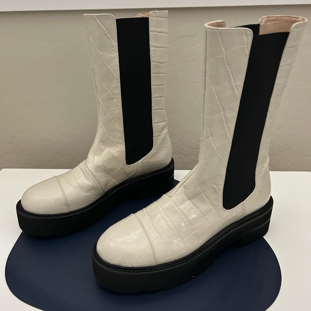 New Stuart Weitzman Women's Presley Ultralift Boots mid calf croc print size